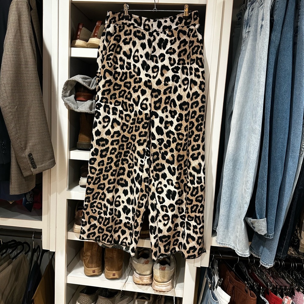 Banana Republic wide leg pant